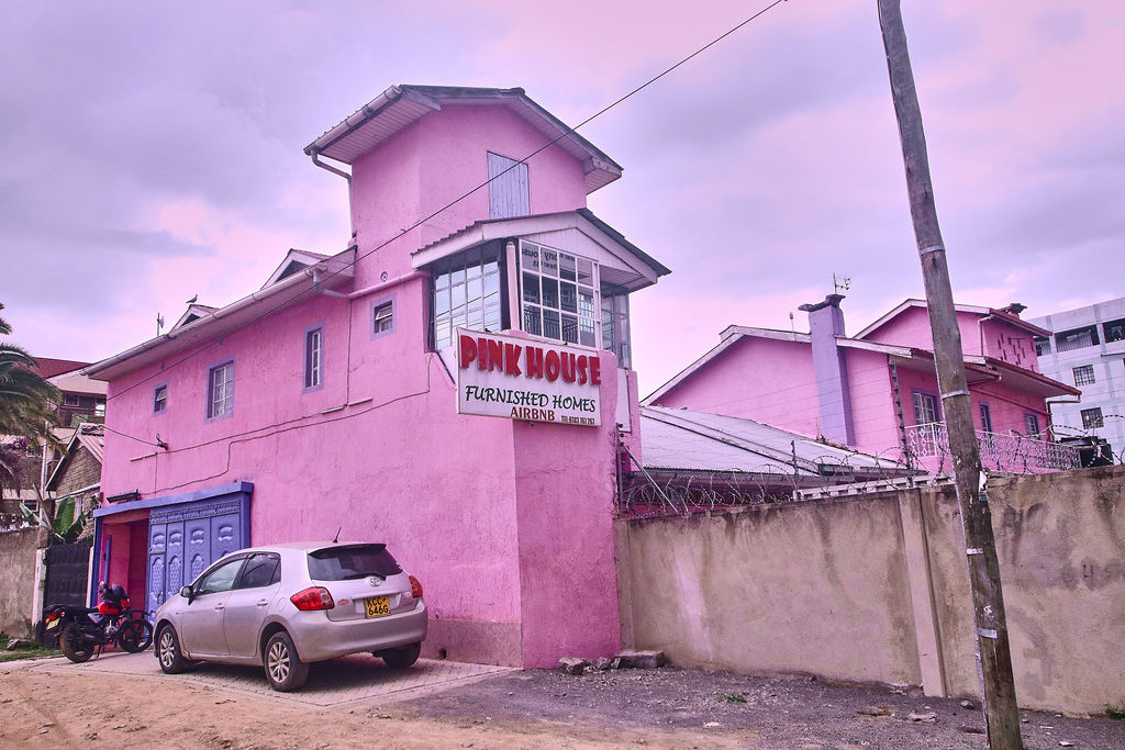 Pink House Naivasha B And B