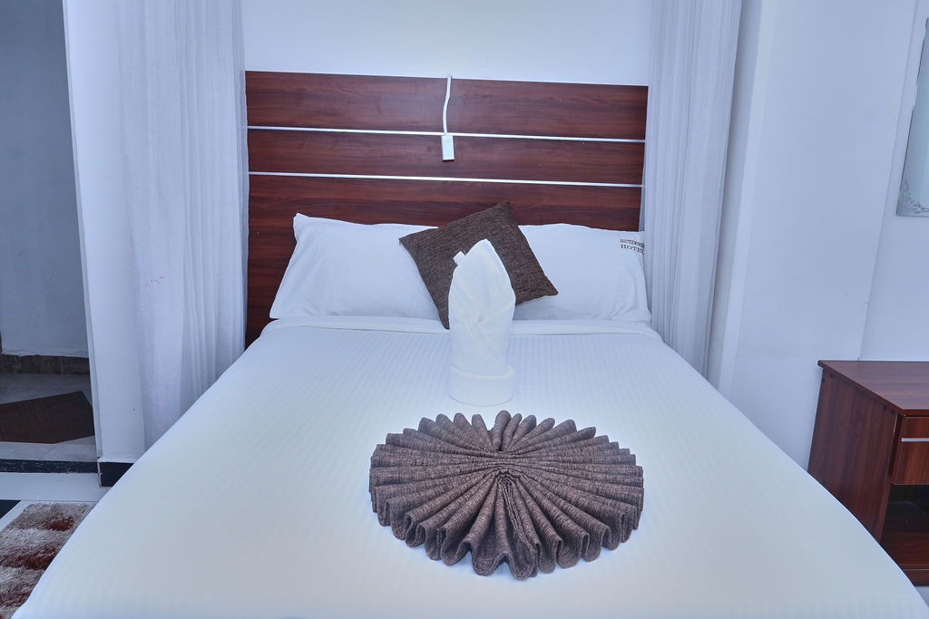 South Woods Accommodation – Premium Single Room In Naivasha